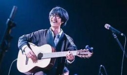 张小涵爆料男歌手视频在线观看,神秘男歌手视频首度公开，精彩瞬间等你揭晓