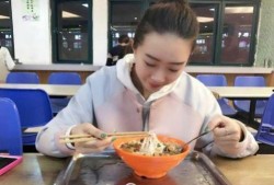 娱乐吃瓜酱食堂大叔,大叔带你领略娱乐圈的酸甜苦辣
