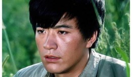 演员龙龙爆料三人行视频,三人行幕后花絮，精彩瞬间大公开