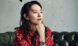 娱乐吃瓜女艺人,揭秘吃瓜女艺人背后的故事