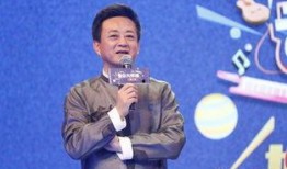 朱军爆料爸爸是谁啊视频,父亲身份之谜，视频曝光惊人真相